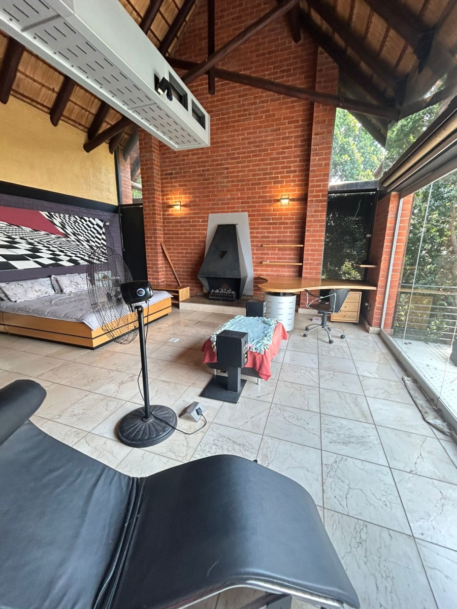 3 Bedroom Property for Sale in Kosmos North West